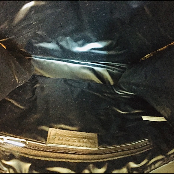 🐆Arizona Faux Leopard Print & Black Bag🐆 - Picture 6 of 8